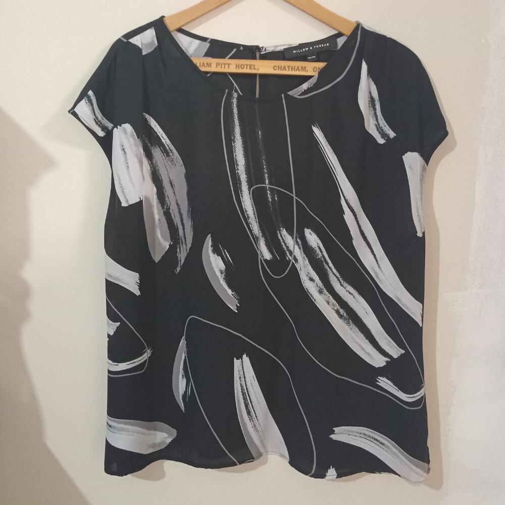 Willow and Thread Blouse SIZE XXL